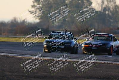 media/Jan-13-2024-CalClub SCCA (Sat) [[179f4822a7]]/Group 7/Sunset (Race)/